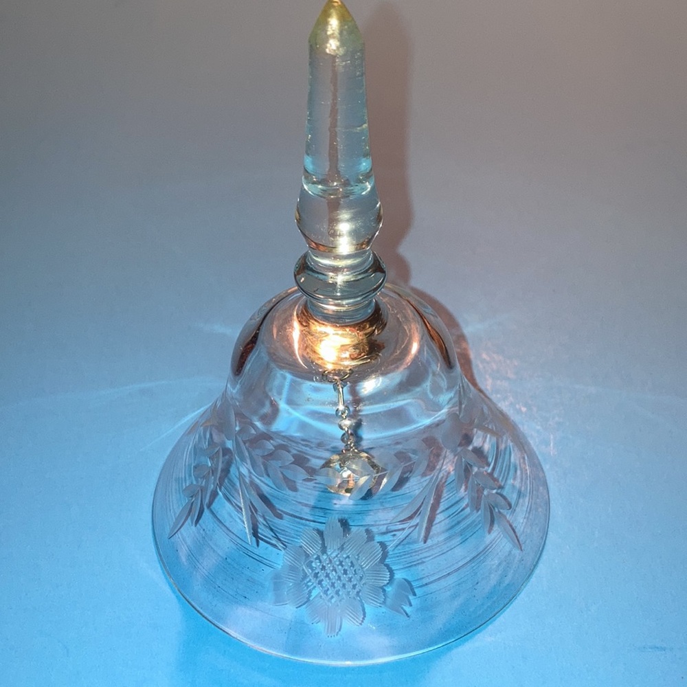 Clear crystal bell rings, A+ condition, etched flowers and leaves design $9